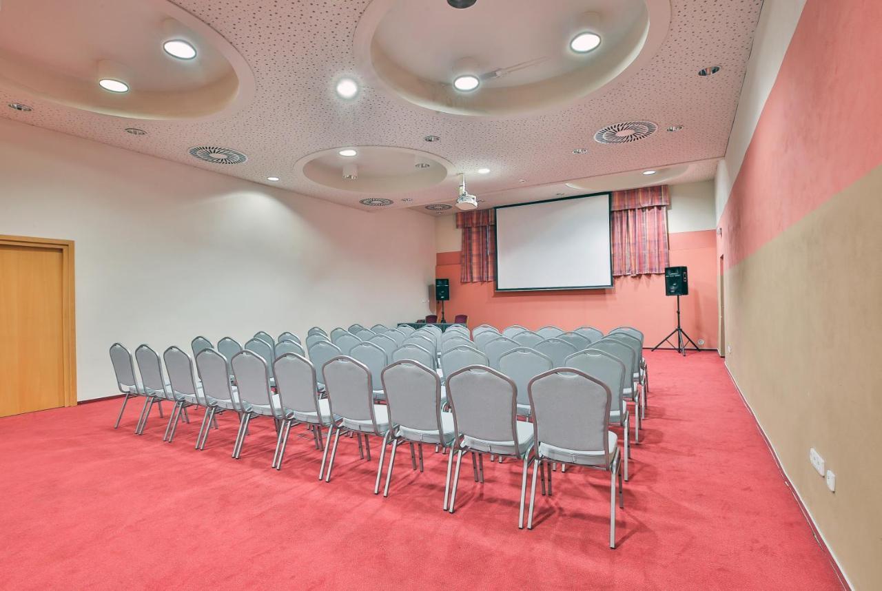 LH Hotel Dvořák Tábor Congress&Wellness Eksteriør bilde